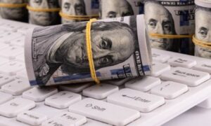 Precio del dólar del 11 de febrero salta más de 3,4 bolívares