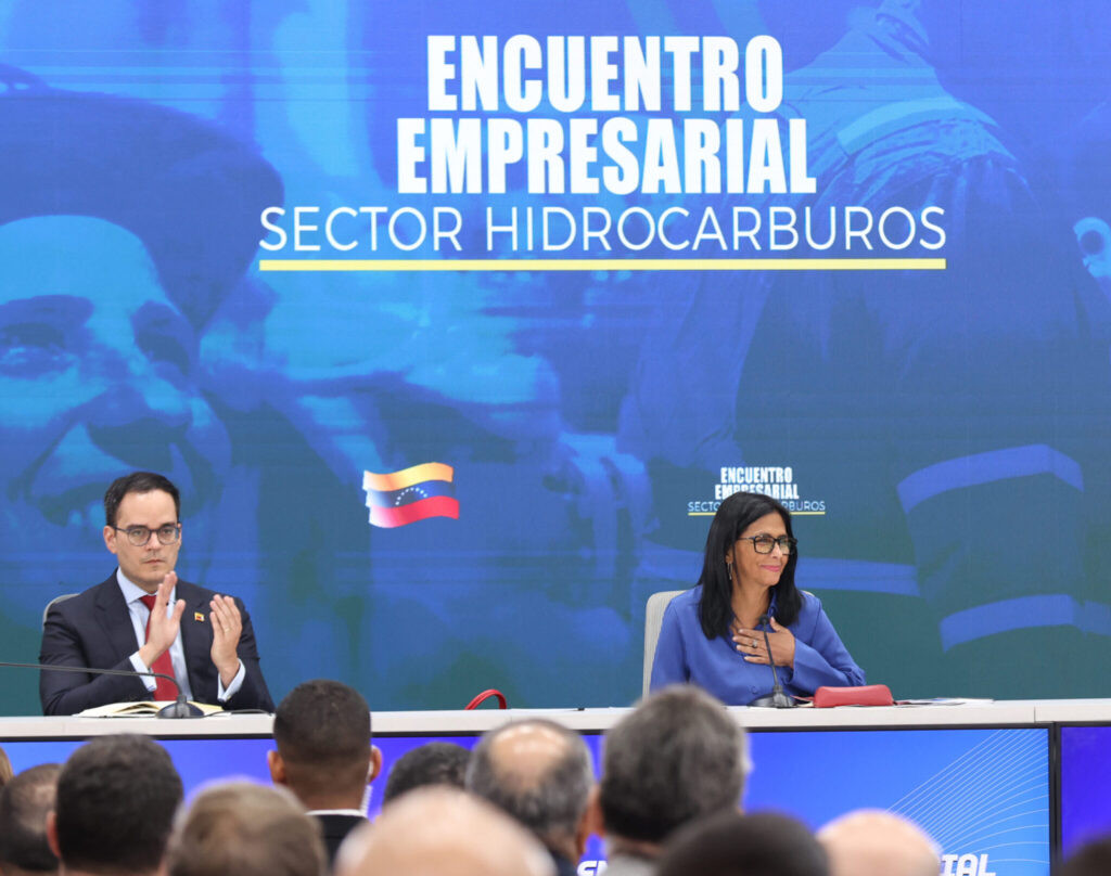 Presidenta (E) Delcy Rodríguez: «El camino para dirimir la divergencia en el país es la diplomacia, el entendimiento y el diálogo» - Correo del Orinoco