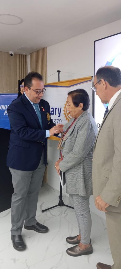 Rotary Angostura rinde homenaje a la Dra. Marisol Sandoval de Mora