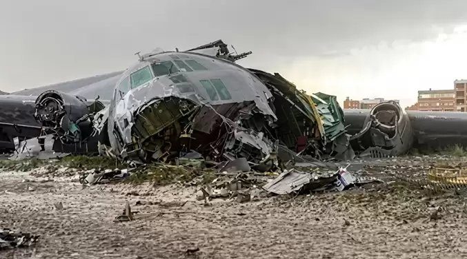 Se estrella un avión de la Fuerza Aérea de Bolivia