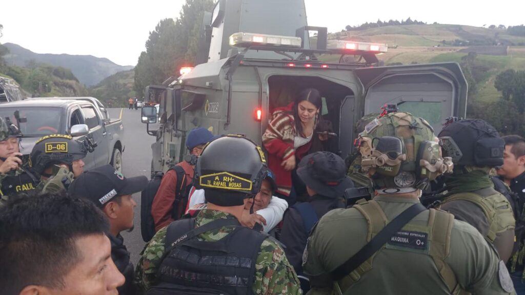Senadora colombiana Aída Quilcué relató que los secuestradores eran hombres "fuertemente armados"