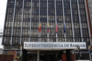 Superintendencia de Bancos de Ecuador detectó 68 «bancos fantasma» en el país en un año