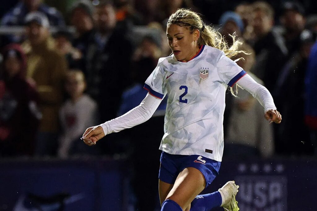 Trinity, la hija de Dennis Rodman que deslumbra en el fútbol femenino y cambia las reglas de la liga estadounidense