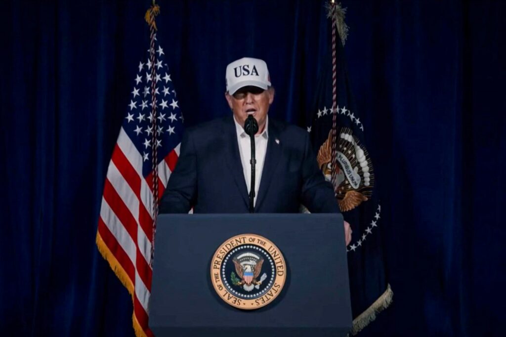 Trump anuncia muerte del ayatolá Ali Jameneí