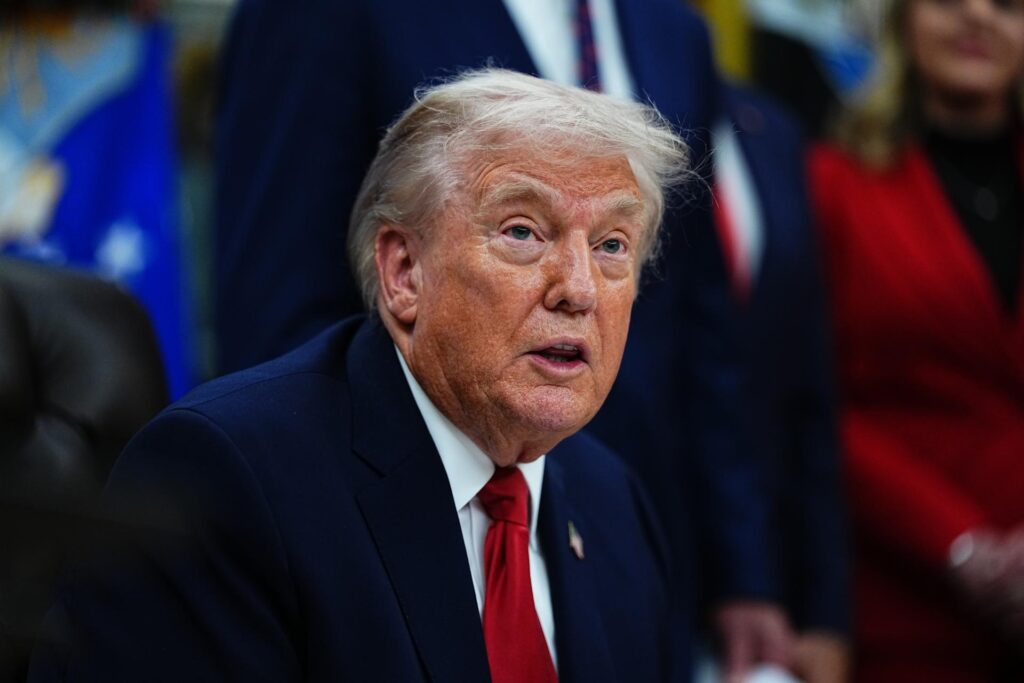 Trump cree que Cuba buscará un "trato" con Estados Unidos y la isla volverá a ser "libre" - AlbertoNews