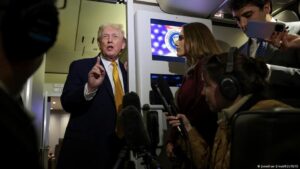 Trump dice que habla con autoridades de Cuba y prevé acuerdo