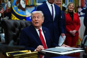 Trump dice que su arco del triunfo en Washington será «más grande que el de París» – AlbertoNews