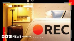 «Tuvimos sexo en una habitación y nos grabaron en secreto»: la investigación de la BBC que reveló una red de pornografía con cámaras ocultas en hoteles