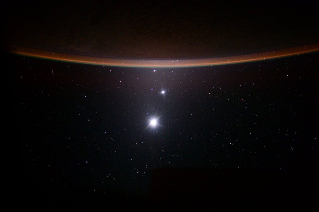 Una rara alineación de seis planetas ilumina el cielo esta semana: cómo ver el fenómeno celeste | National Geographic