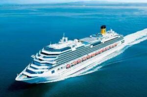 VIDEO: El momento de terror que vivieron pasajeros de un crucero al quedar en medio de una tormenta