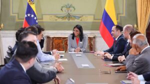 Venezuela y Colombia revisan hoja de ruta energética conjunta