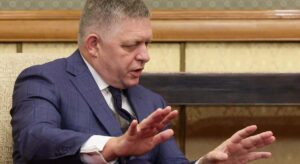 le cortará la electricidad el lunes si antes no recibe petróleo ruso