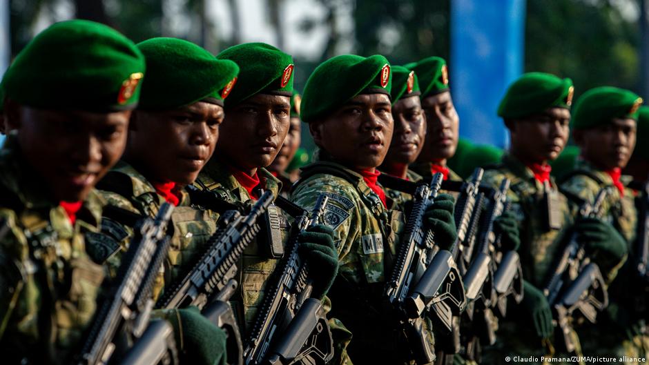 ¿Por qué Indonesia enviará miles de soldados a Gaza?