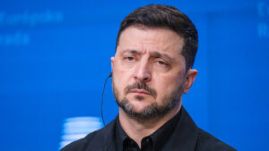 «¿Qué fue de la auditoría prometida?»: La incómoda pregunta de perseguida periodista ucraniana al régimen de Kiev