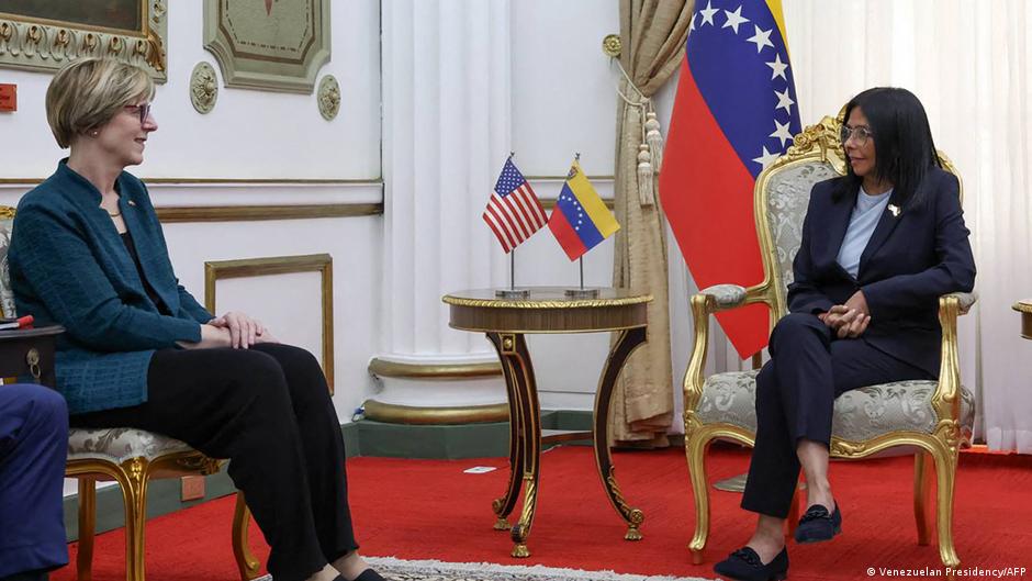 ​​EE.UU. apuesta por una Venezuela "democrática"