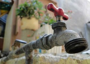 13 días sin agua padecen familias de Sucre y Nueva Esparta