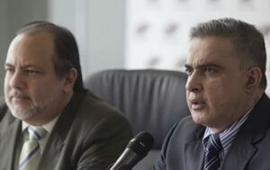 15 ONG exigen ruptura tras la salida del Fiscal General