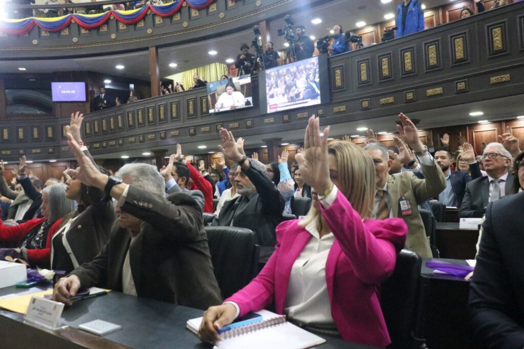AN chavista aprobó en primera discusión el proyecto de la Ley de Minas