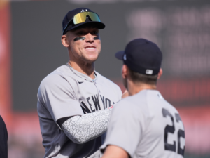 Aaron Judge encabezó una victoria Gigante
