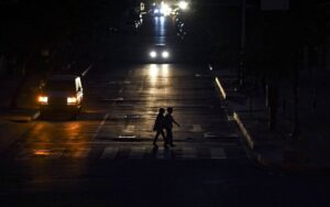 Al menos cuatro estados de Venezuela amanecieron con un apagón: Zulia, Táchira, Mérida y Trujillo se quedaron sin electricidad – AlbertoNews