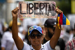 Amnistía Internacional alerta deterioro del tejido social por leyes anti-ONG en Venezuela