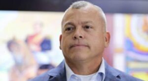 Aníbal Coronado asume presidencia de corporación «Juntos Todo es Posible»