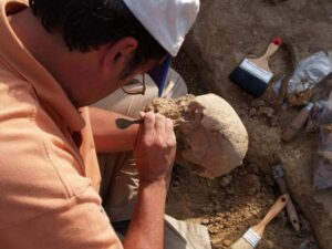 Averiguan la ascendencia de un hombre sepultado en el dolmen de Menga