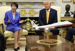 Broma de Trump en encuentro con primera ministra de Japón causó polémica
