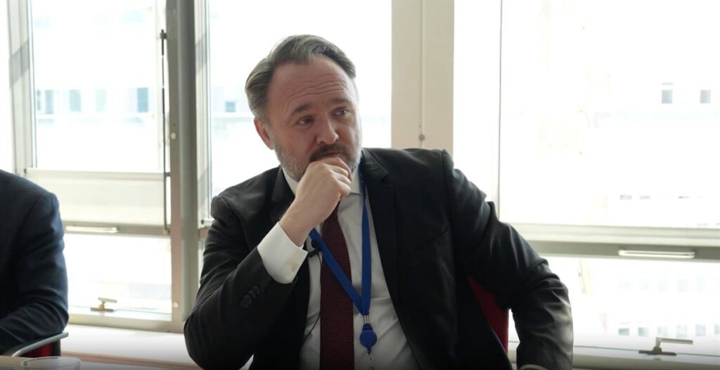 Bruselas urge a recortar el consumo energético y avisa de que no habrá vuelta a la normalidad a corto plazo