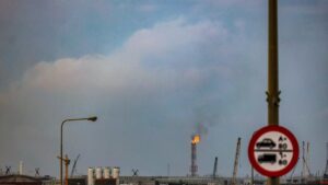 CRISIS ORIENTE MEDIO | La crisis de Oriente Medio reaviva el debate sobre los precios de la energía en la UE | elperiodico.com