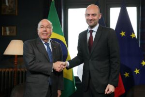 Cancilleres de Francia y Brasil hablan de Venezuela y Cuba en la ministerial del G7 – AlbertoNews
