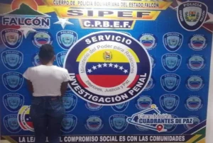 Capturan a mujer solicitada por la muerte de su hija de tres años