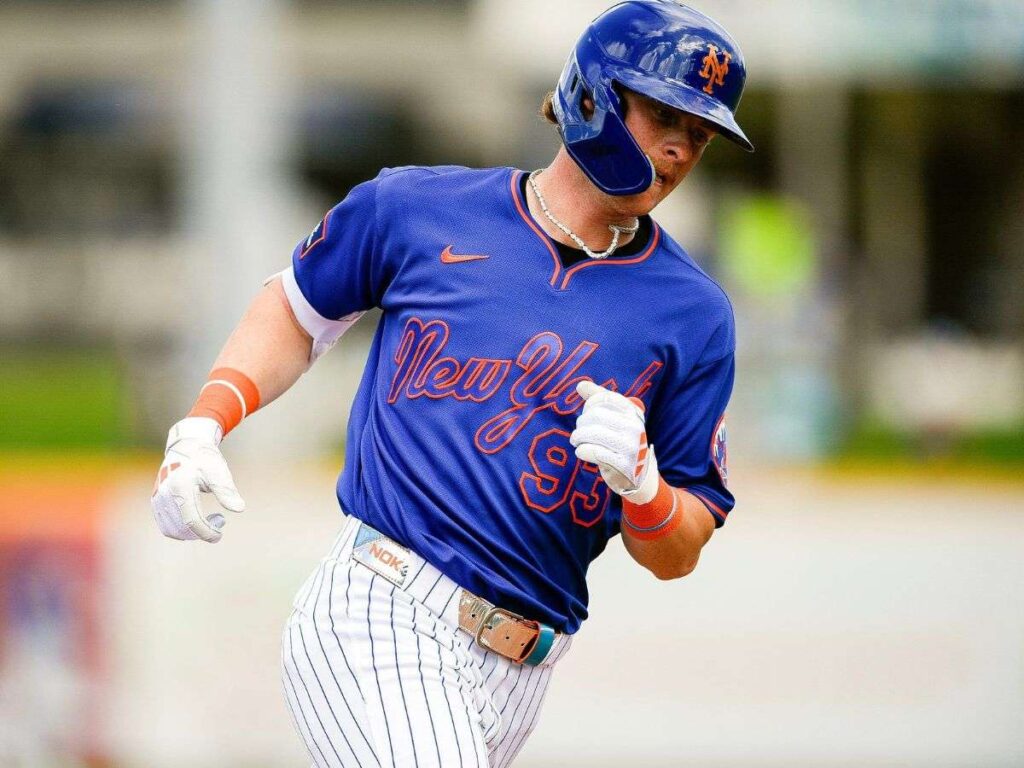 Carson Benge se gana un puesto con Mets