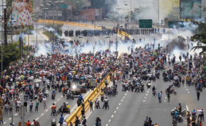 Chavismo otorga amnistía a partir de 13 eventos: Faltan casos, pero la ley es punto de partida, dice diputado