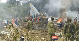 Colombia descarta que el accidente del avión militar se deba a grupos armados