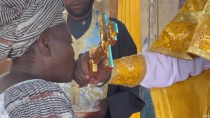 Cómo la Iglesia ortodoxa rusa amplía su influencia en África