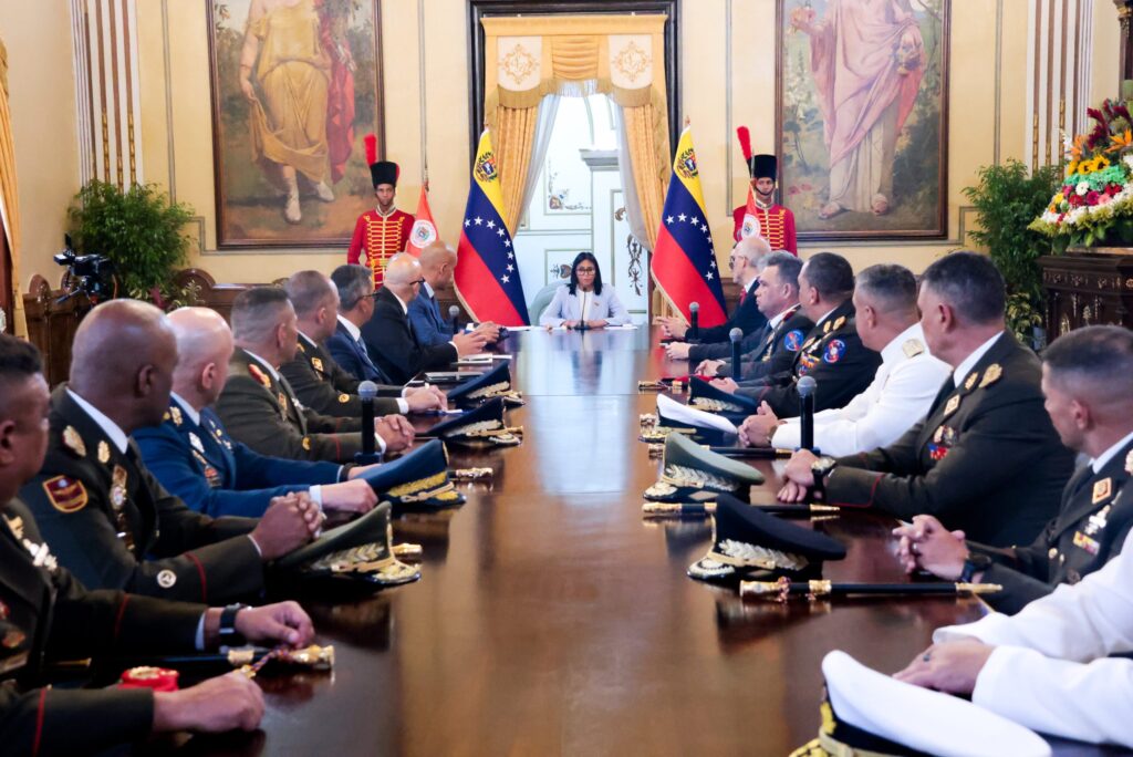 Control absoluto: Delcy Rodríguez entregó el control de las ocho Redi a sus nuevos operadores