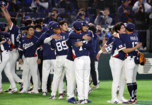 Corea del Sur avanzó a los cuartos de final del Clásico Mundial de Béisbol con susto incluido – AlbertoNews