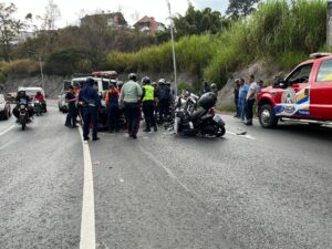 Cuatro heridos deja colisión en la Panamericana