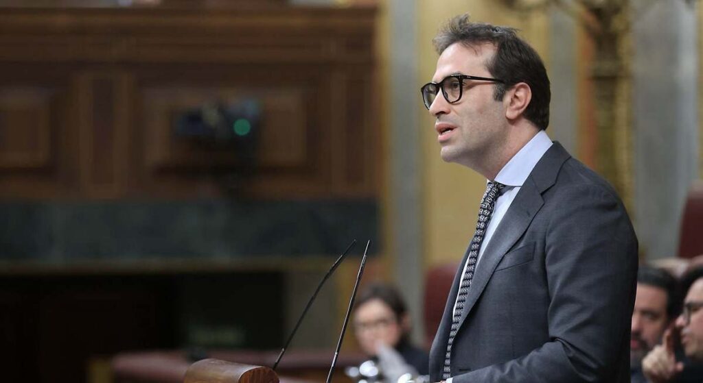 Cuerpo confirma que las gasolineras ya aplican casi la totalidad de las rebajas fiscales a carburantes