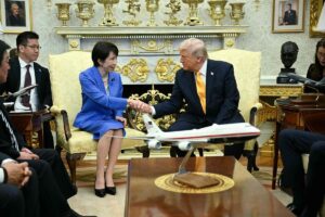 DONALD TRUMP | Trump, sobre Irán: «Si lo hiciera, desde luego no lo diría, pero no voy a desplegar tropas» | elperiodico.com