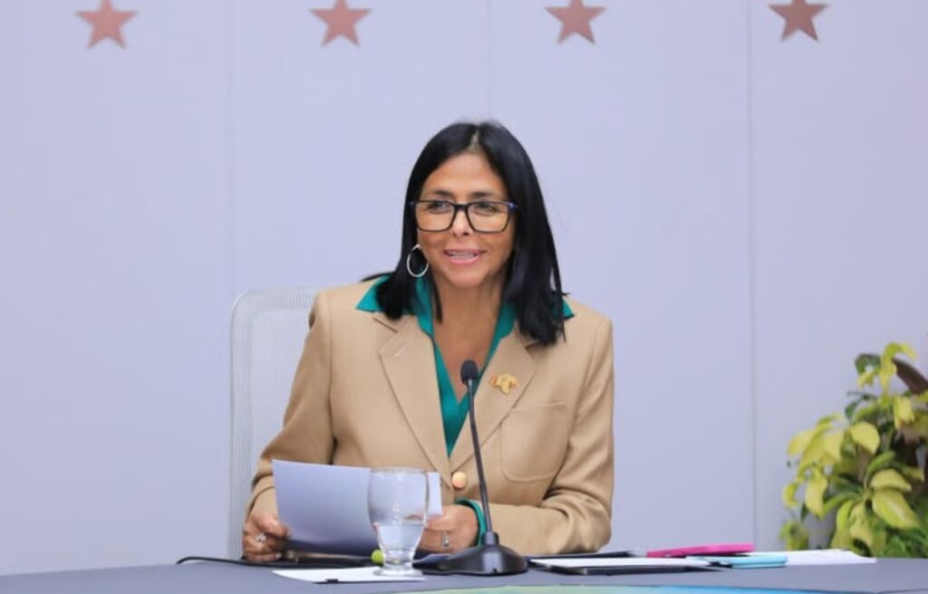 Delcy Rodríguez nombra nuevos comandantes regionales