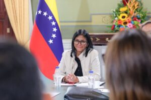 Delcy Rodríguez participará de forma virtual en foro económico de Miami