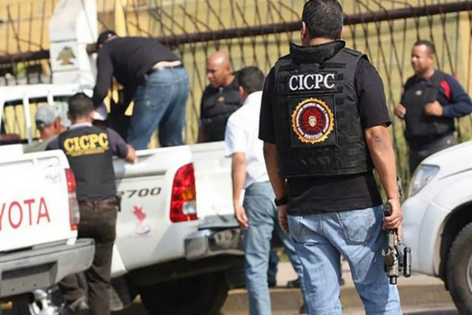 Detenidos tres sujetos que captaban menores para la prostitución