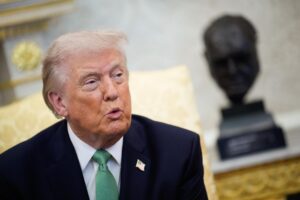 Donald Trump exhorta a países aliados a tomar el estrecho de Ormuz: «Tendrán que aprender a defenderse por su cuenta» – AlbertoNews