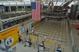 EEUU advirtió a sus ciudadanos por posibles ataques globales y cierres de espacio aéreo – AlbertoNews