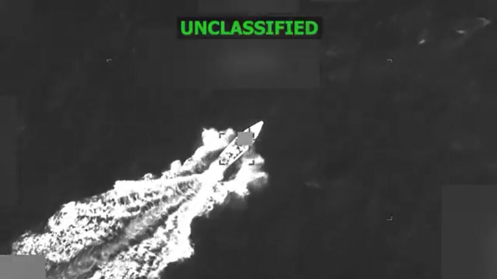 EEUU ataca nueva narcolancha en el Pacífico Oriental y confirma seis muertos tras el bombardeo - AlbertoNews