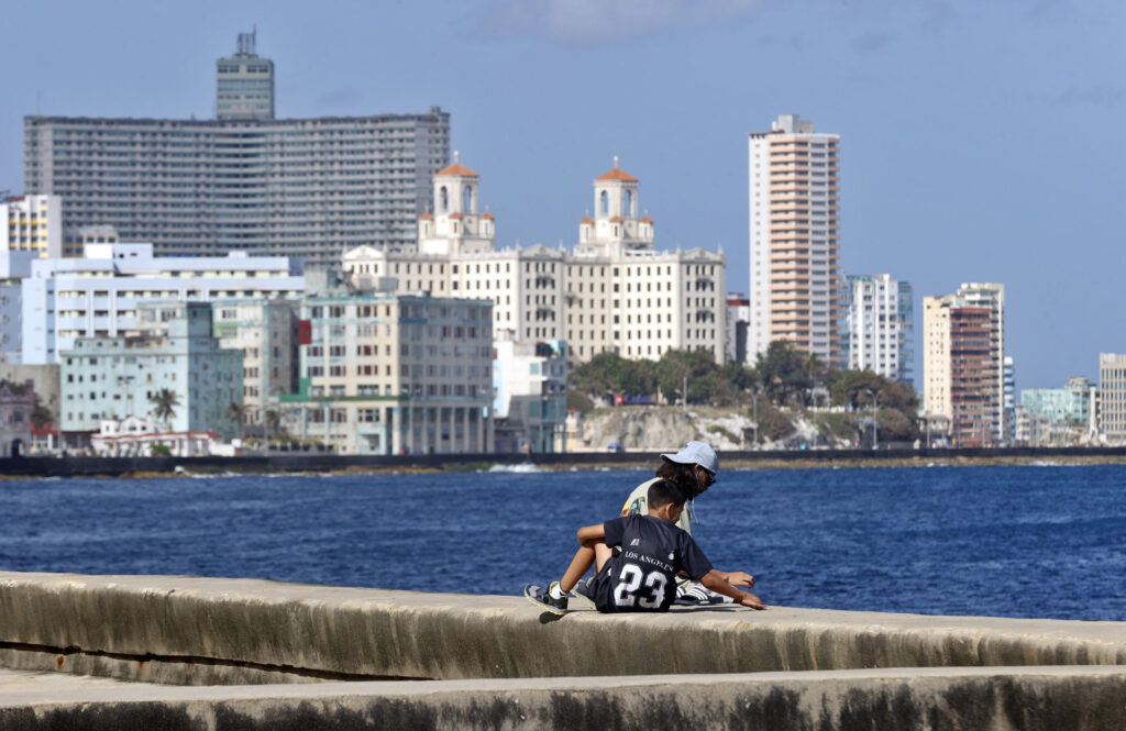 EEUU prioriza el cambio económico en Cuba a «derrocar» su liderazgo, según expertos - AlbertoNews