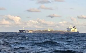 EE.UU. prohíbe a Cuba importar petróleo ruso mientras dos buques fantasma se dirigen a la isla – AlbertoNews