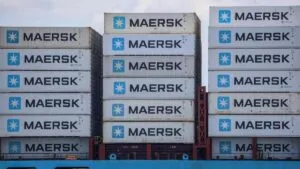 ESTRECHO ORMUZ | Las gigantes navieras MSC y Maersk suspenden su tránsito por el estrecho de Ormuz